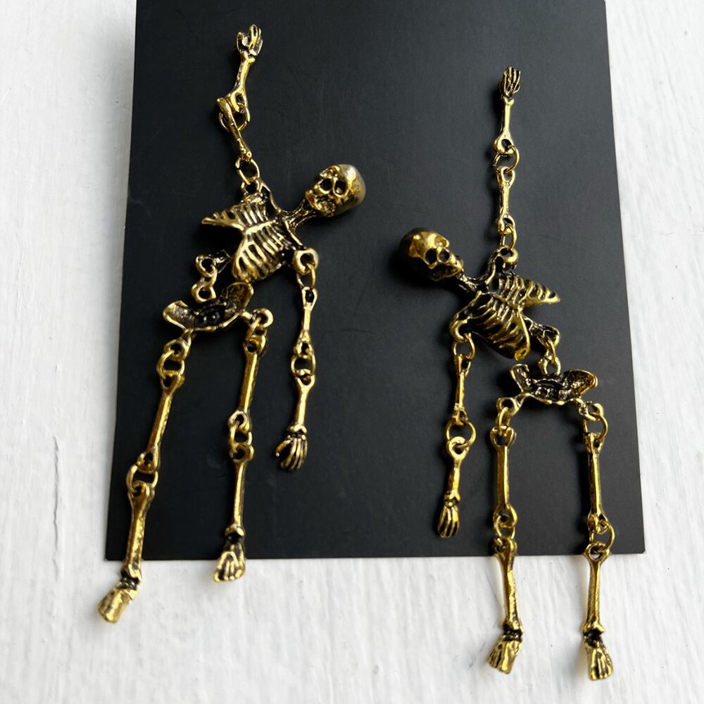 Gold Skeleton Body Earrings – Statement Gothic Jewelry – 8 cm